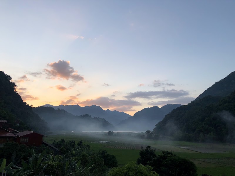 Ba Be Lake - Ba Be Lake Ba Be Lake, Ba Be, Thai Nguyen, Vietnam