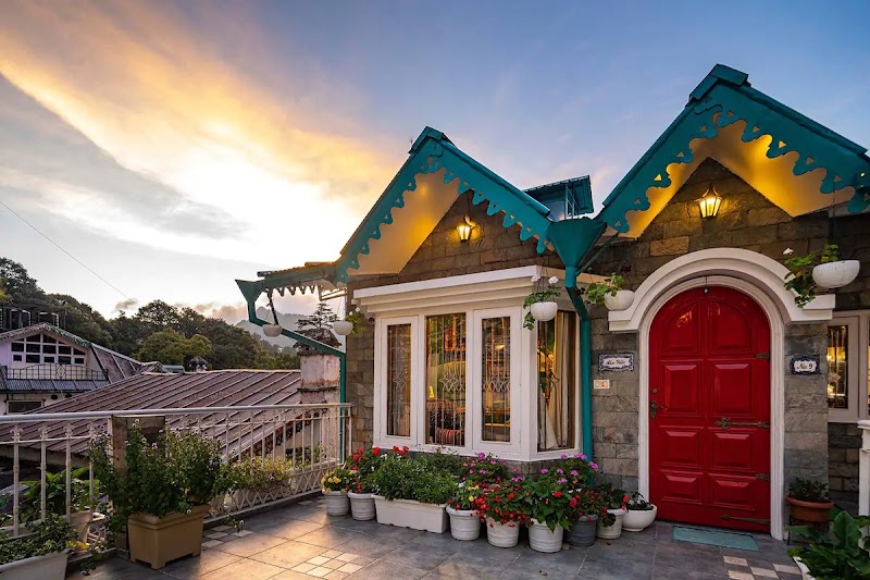 Aloe Villa - Aloe Villa House No. 9, Emily Cottage Compound, Ayarpatta, Nainital, Uttarakhand 263001, India
