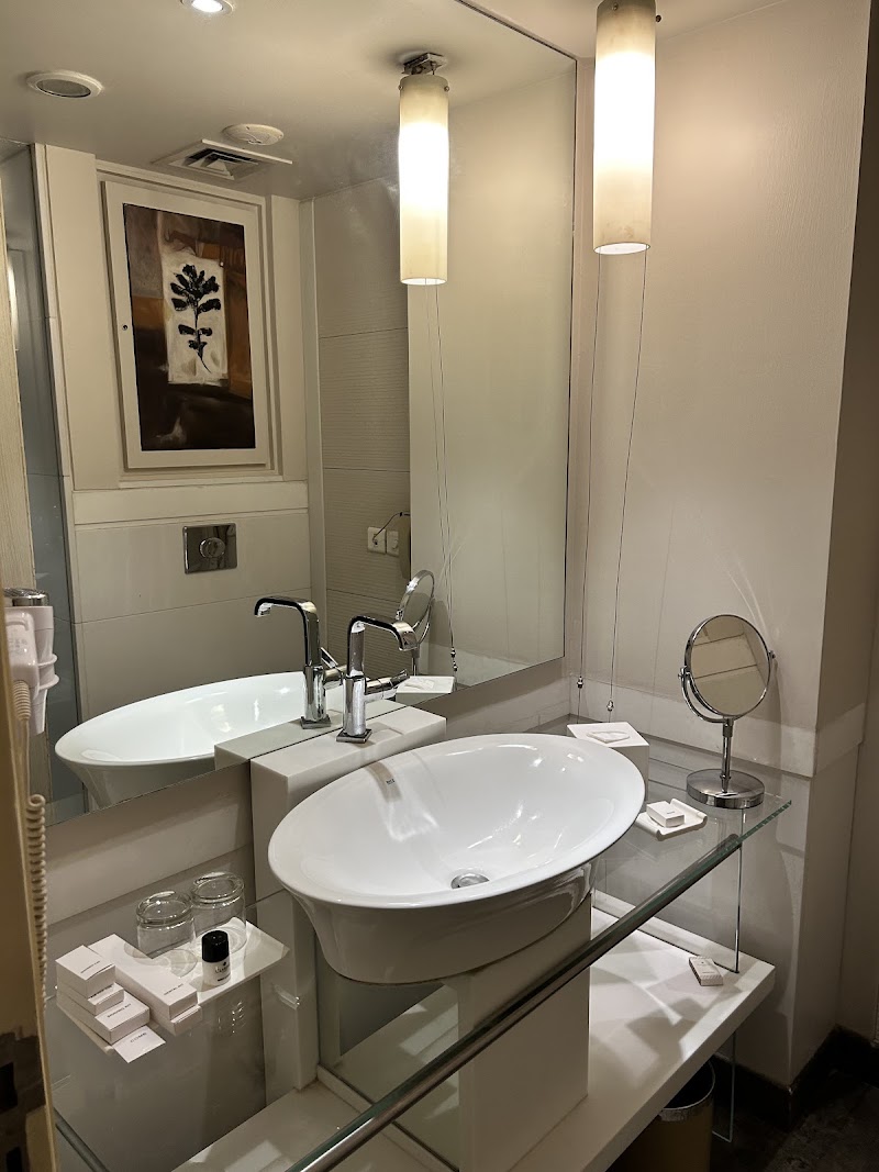 CLARENS HOTEL - CLARENS HOTEL PLOT 363-364, SECTOR 29, Sector 29, Gurugram, Haryana 122009, India