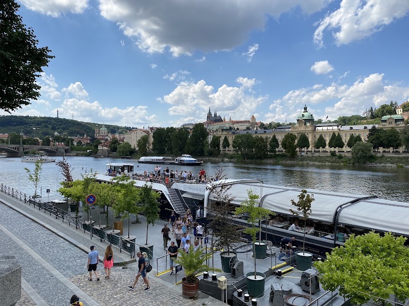 Přístaviště u Čechova mostu - Přístaviště u Čechova mostu, Dvořákovo nábř., Staré Město, 110 00 Praha-Praha 1, Czechia