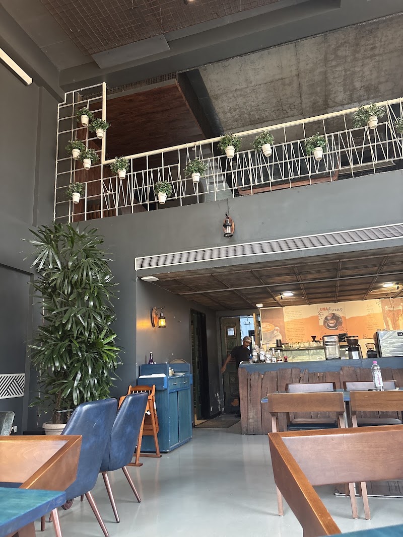 Una by Garde Manger - Una by Garde Manger 35, Jalvihar Colony Chowk, 6MQ4+6FH, 35, Jalvihar Colony Rd, Jal Vihar Colony, Civil Lines, Raipur, Chhattisgarh 492001, India