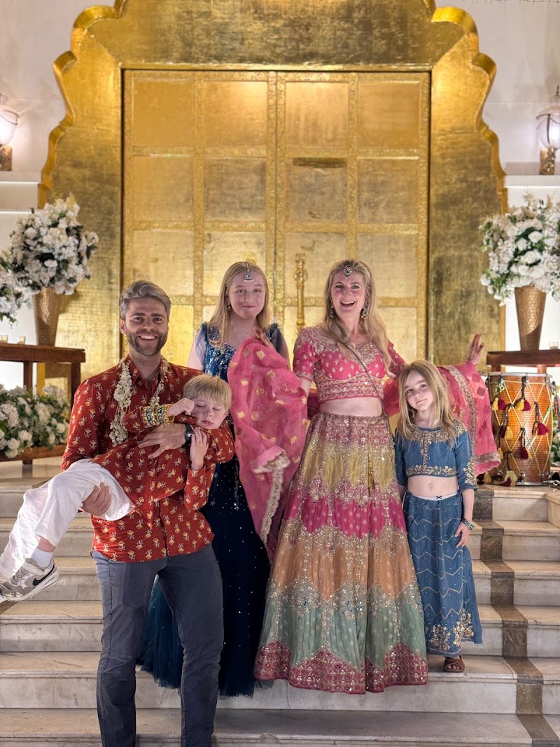 Dresszilla-rental dress , wedding dress - Dresszilla-rental dress , wedding dress 90/16, Karma Patel Marg, Madhyam Marg, near Aero Club Woodland,showroom, Mansarovar Sector 7, Sector 9, Mansarovar, Jaipur, Rajasthan 302020, India