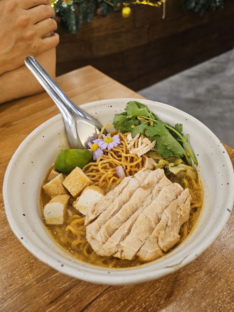 Kem-Kon Vegan Phahurat - Kem-Kon Vegan Phahurat 80 82 Tri Phet Rd, Khwaeng Wang Burapha Phirom, Khet Phra Nakhon, Krung Thep Maha Nakhon 10200, Thailand