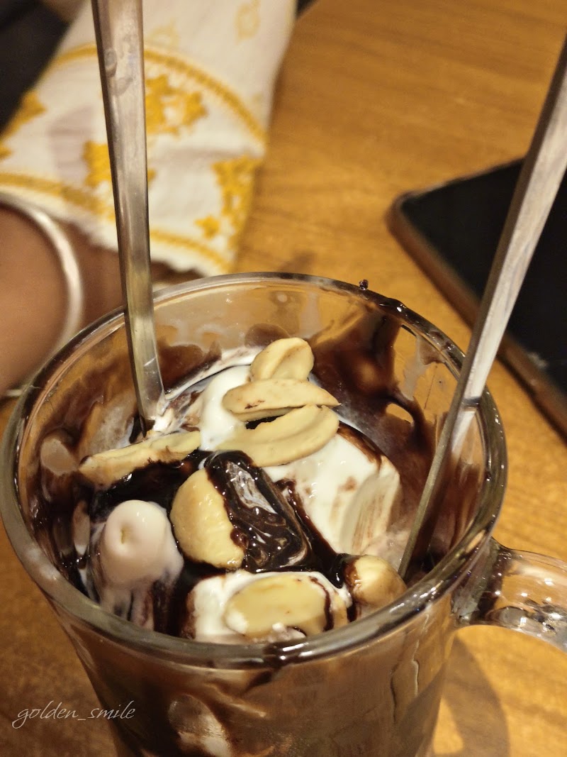 Cafe Depot - Juice, Shakes,Snacks & Irani Tea - Cafe Depot - Juice, Shakes,Snacks & Irani Tea Cafe Depot, R k Lakeview, opp. Babu Enterprises, RS Gardens, Vidyanagar, Bommasandra, Bengaluru, Karnataka 560099, India