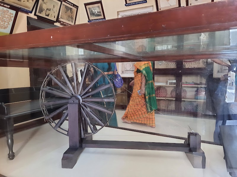 Kirti Mandir (Mahatma Gandhi's Birth Place) - Kirti Mandir (Mahatma Gandhi's Birth Place), JJR2+G8X, Kasturba Rd, Bhatia Bazar Old, Porbandar, Gujarat 360575, India