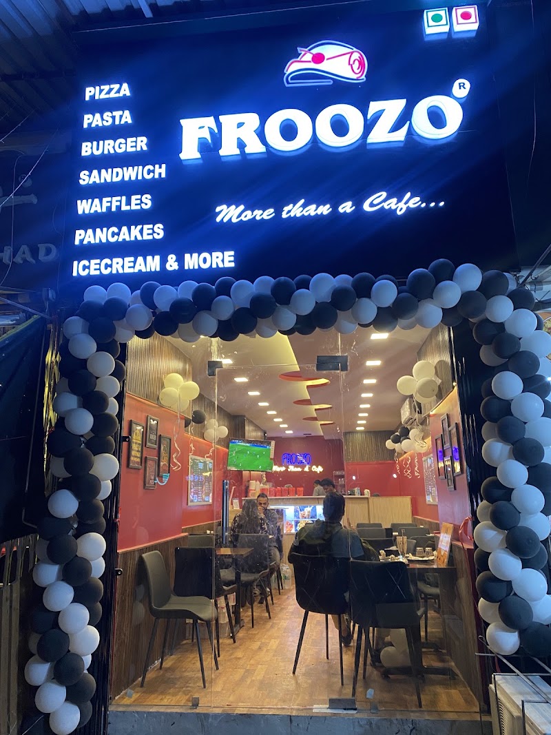 Froozo Cafe Malad - Froozo Cafe Malad Shop no. 7, Asmita Sand Dunes, opp. Radha Krishna School, Om Nagar, Sunder Nagar, Malad West, Mumbai, Maharashtra 400064, India