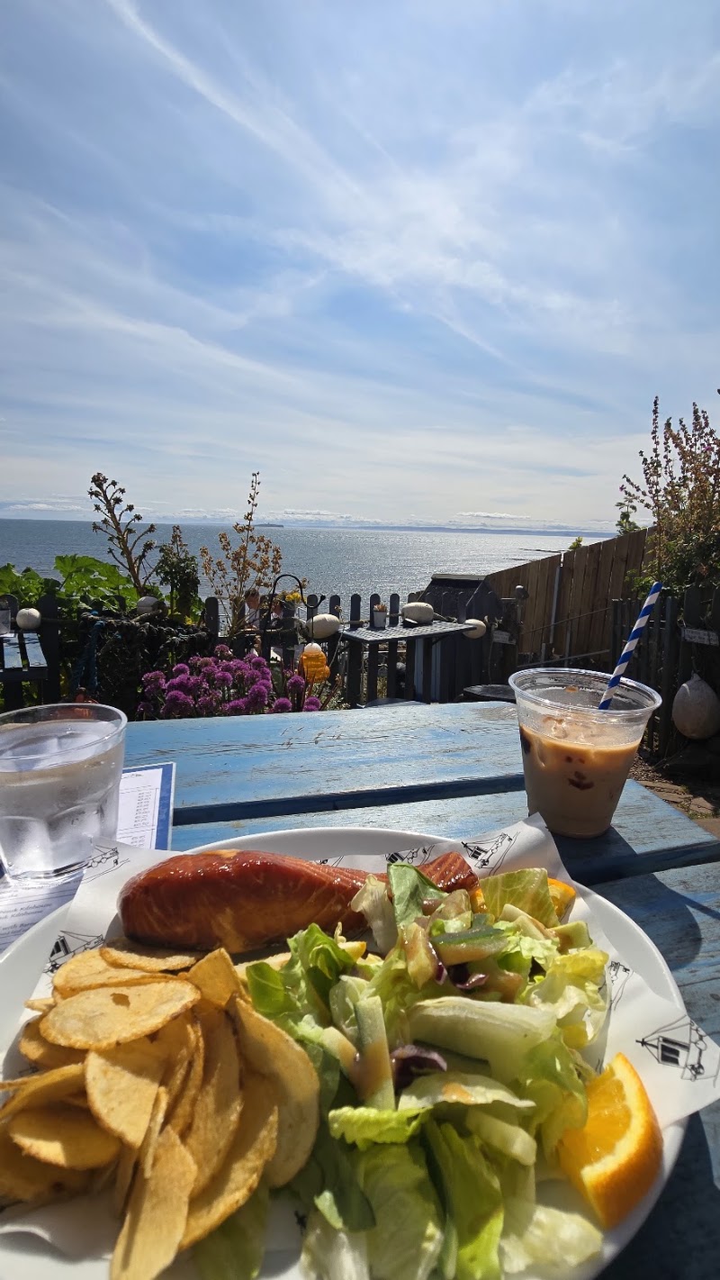 Crail Harbour Gallery & Tearoom - Crail Harbour Gallery & Tearoom, Shoregate, Crail, Anstruther KY10 3SU, UK