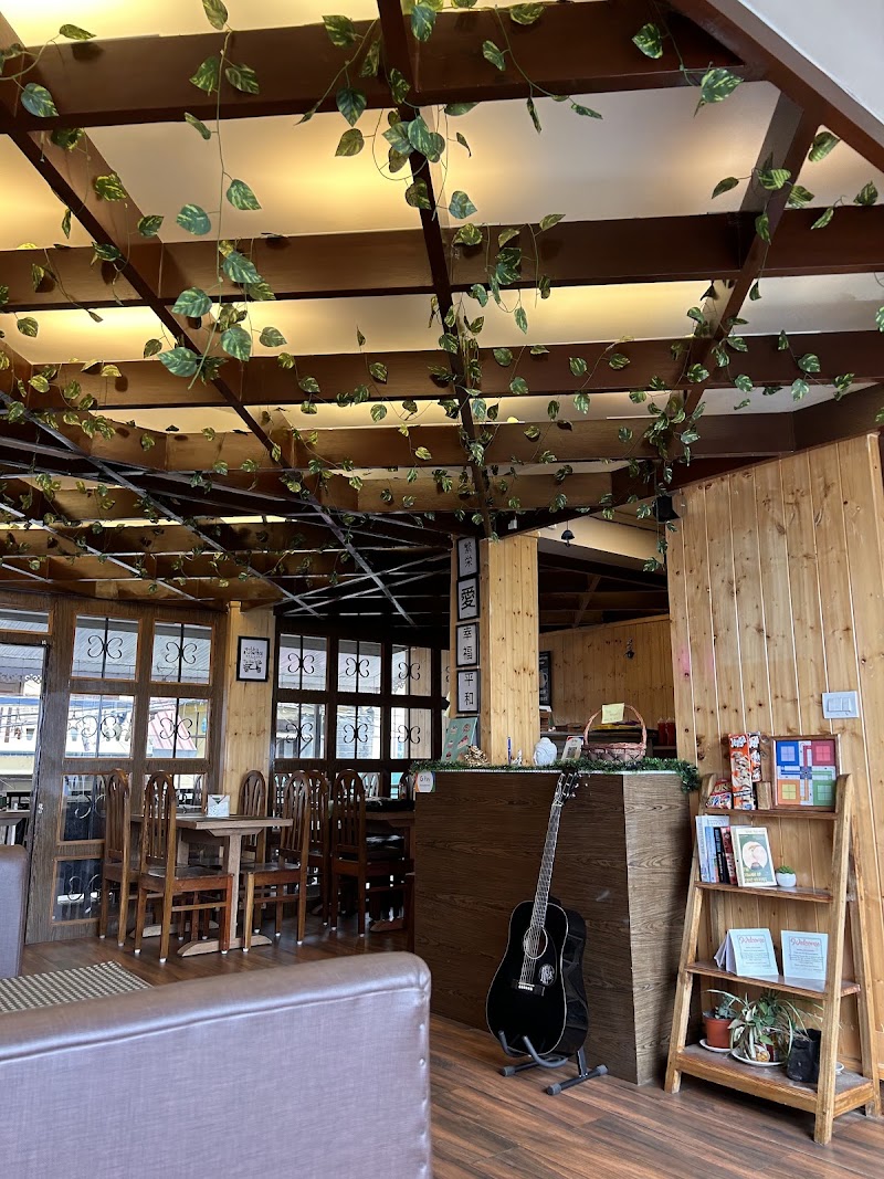 Cafe Oishii