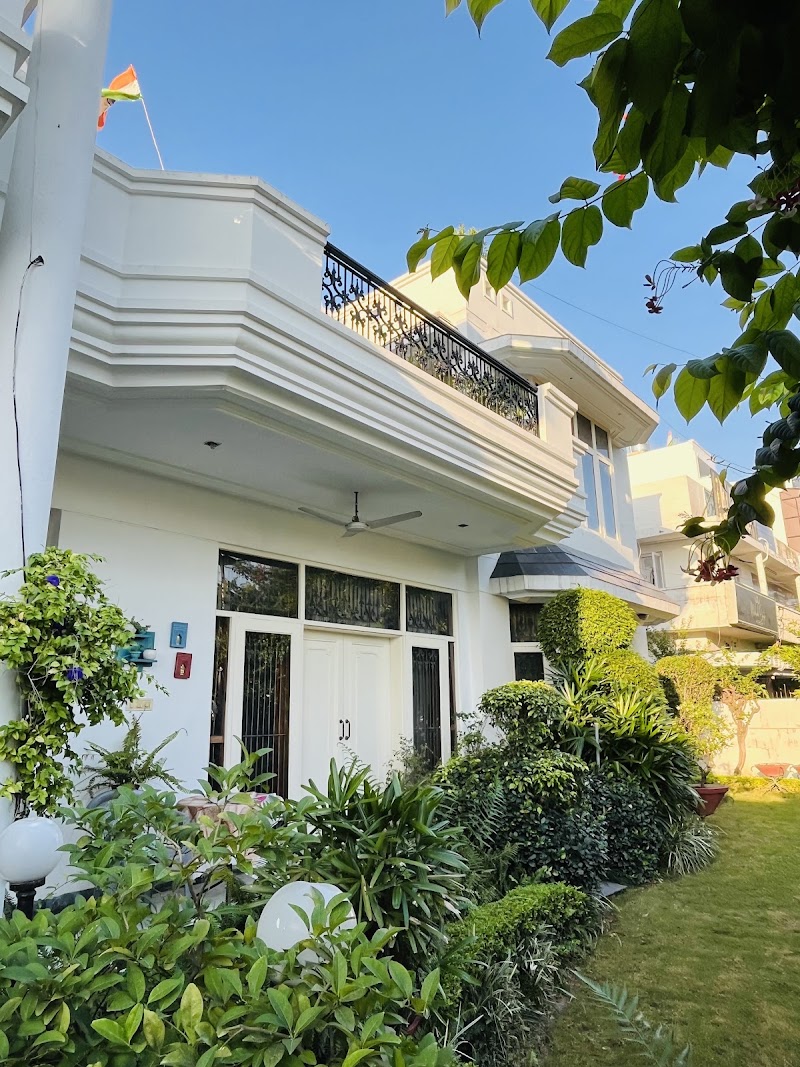 Sandy's Home Stay