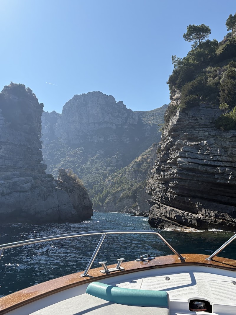 You Know! Sorrento - Amalfi coast - Capri - Ischia - You Know! Sorrento - Amalfi coast - Capri - Ischia Via Marina di Cassano, 19, 80063 Piano di Sorrento NA, Italy