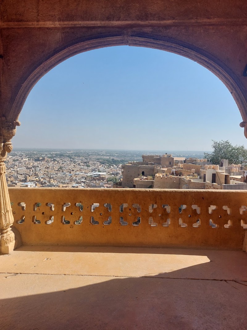City Palace - City Palace, WW67+X4P, Khejer Para, Manak Chowk, Amar Sagar Pol, Jaisalmer, Rajasthan 345001, India