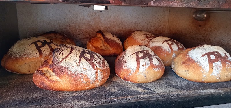 Bakery Pausenbrot - Bakery Pausenbrot Shop no.7, Clara Classic, next to Maria Hall - Don Bosco Road, Salcete, Pulvaddo, Benaulim, Goa 403716, India