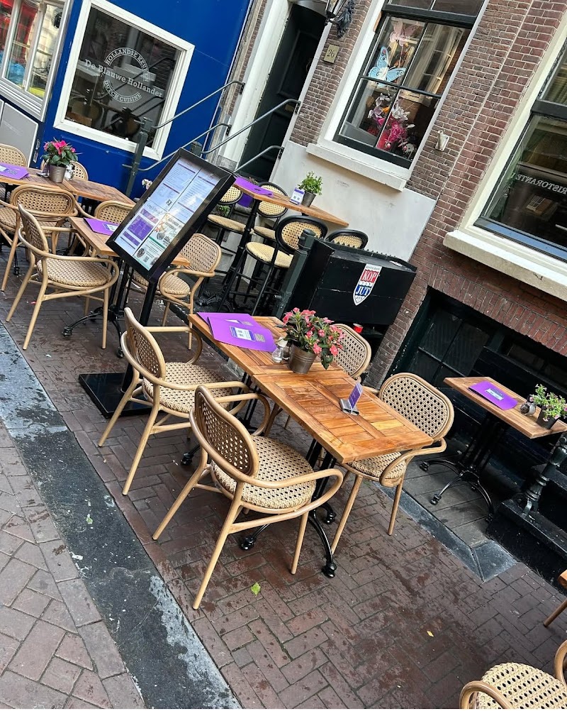 Cosy The Dutch Kitchen