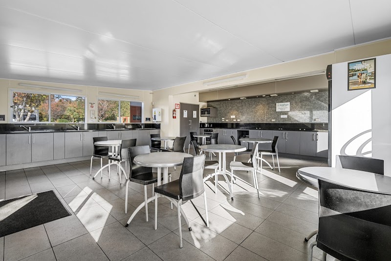 Tasman Holiday Parks - Te Anau - Tasman Holiday Parks - Te Anau, 128 Te Anau Terrace, Te Anau 9600, New Zealand