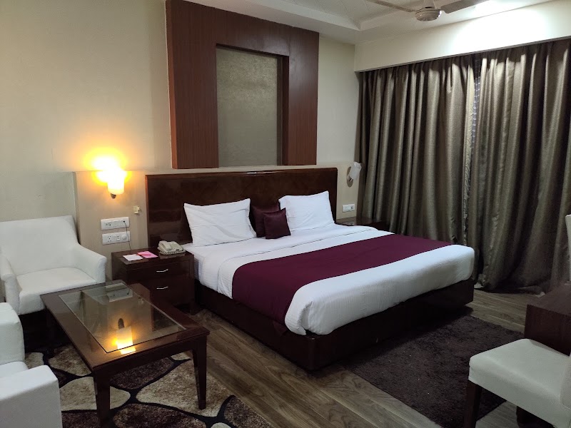 Hotel Sagar International - Hotel Sagar International Station Road, opposite Railway Station, New Deepak Nagar, Durg, Bhilai, Chhattisgarh 491001, India