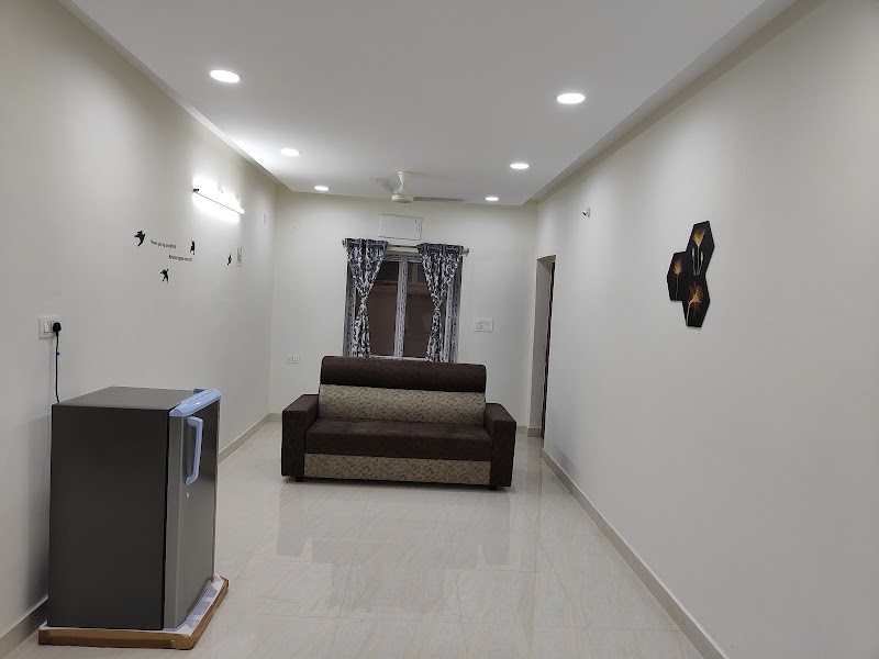 Beehive Accomodations and Co-living - Beehive Accomodations and Co-living Plot no:210,road no 11, road, opposite to bluedart office, VIP Hills, Jaihind Enclave, Madhapur, Hyderabad, Telangana 500081, India