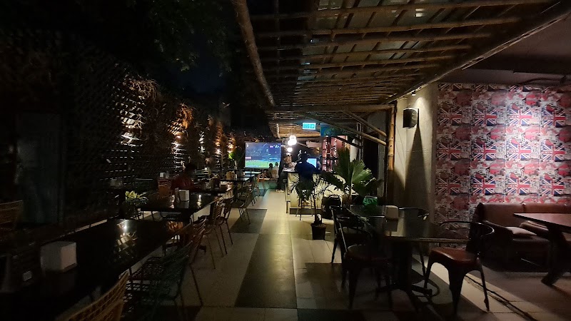 Publik - Publik 57 1A, Outer Ring Rd, opp. Sakra Hospital Road, Devarabisanahalli, Bellandur, Bengaluru, Karnataka 560103, India