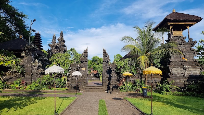 Goa Lawah Temple - Goa Lawah Temple, Jl. Raya Goa Lawah, Pesinggahan, Kec. Dawan, Kabupaten Klungkung, Bali 80761, Indonesia