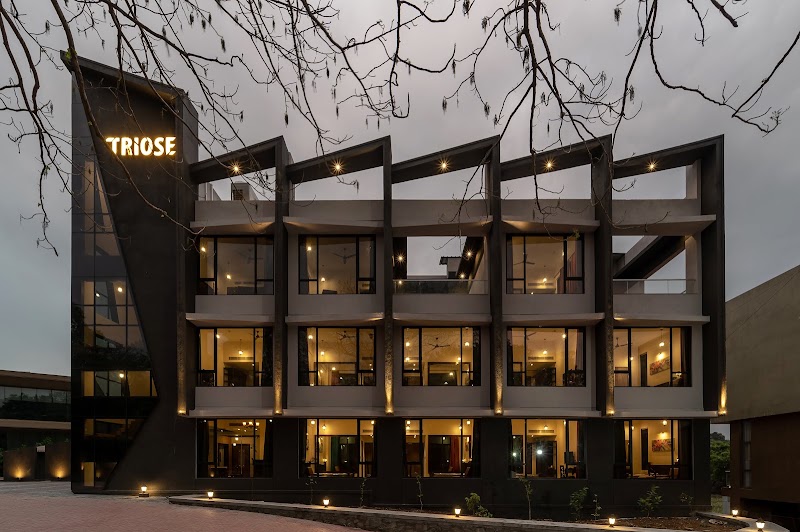 Triose Boutique Hotel - Triose Boutique Hotel, Rye Woods, INS Shivaji Road, Hudco Colony, Lonavala, Maharashtra 410401, India