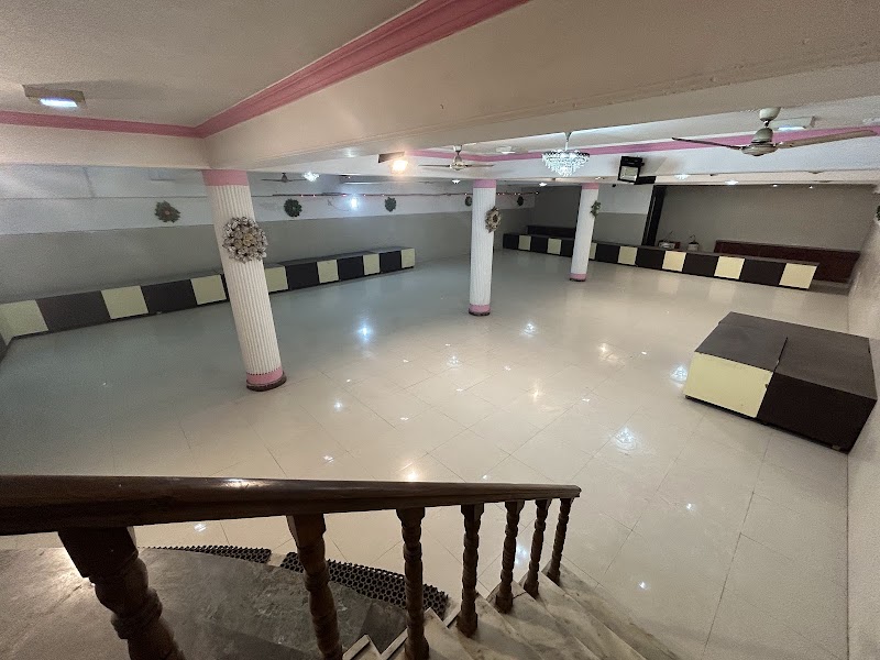City Hotel - City Hotel 68, Ambedkar Rd, Ram Nagar, Naya Ganj, Ghaziabad, Uttar Pradesh 201001, India