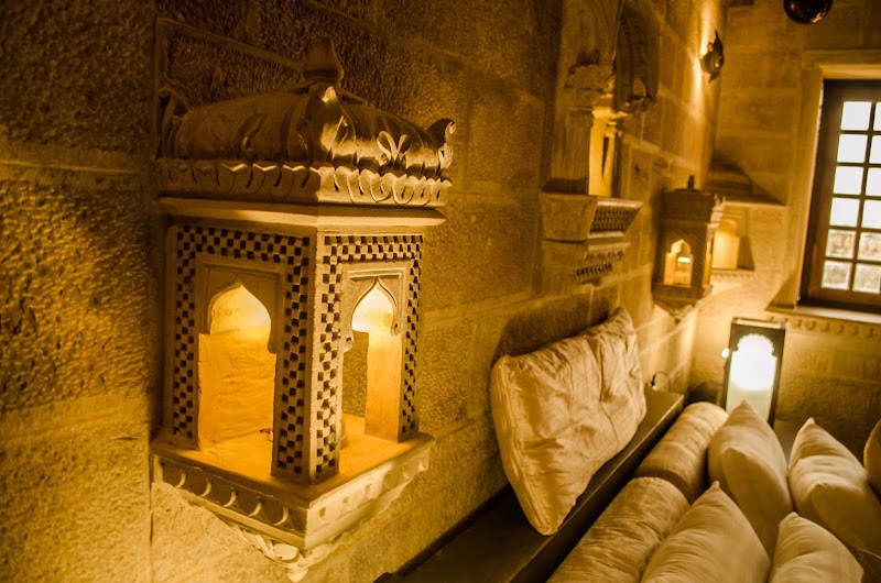 Fort Villa - Fort Villa Jaisalmer, Dhoondha Para, Poljiwala, Inside the fort, Near Jain Temples, Fort Rd, Dhibba Para, Manak Chowk, Amar Sagar Pol, Jaisalmer, Rajasthan 345001, India