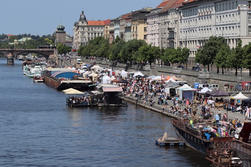 Náplavka - Náplavka, Praha, Czechia