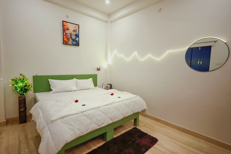 Kasha Homestay - Kasha Homestay, Sankat Mochan Rd, Bhogabir, Saket Nagar Colony, Lanka, Varanasi, Uttar Pradesh 221005, India