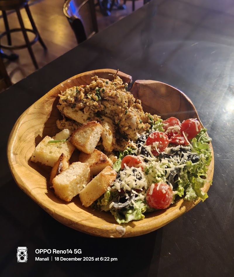 Wabi cafe - Wabi cafe opposite shri harihar hospital, Aleo, Manali, Nasogi, Himachal Pradesh 175131, India