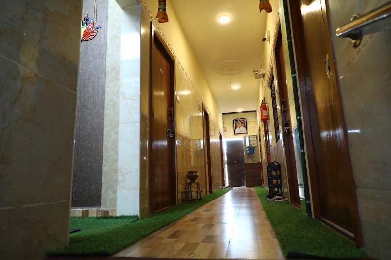 Babu Naidu Residency - Babu Naidu Residency 32, 70, Dharmaraja Kovil St, Thottapalayam, Area, Vellore, Tamil Nadu 632004, India