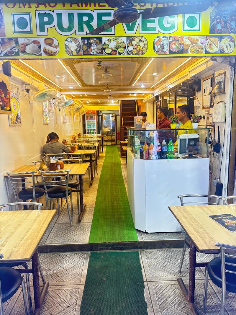 Om 100% Pure Vegetarian Restaurant - Om 100% Pure Vegetarian Restaurant Shop No. 13, Calangute Beach Rd, opposite Football Ground, Umta Vaddo, Calangute, Goa 403516, India