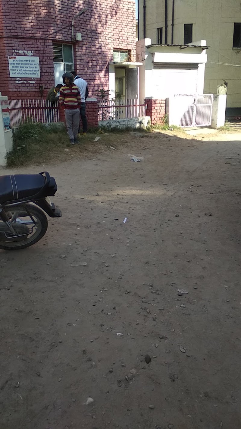 Post Office Passport Seva Kendra Una - Post Office Passport Seva Kendra Una Una, In Sub Post Office District Court, F78C+P23, Ram Nagar, Una, Himachal Pradesh 174303, India