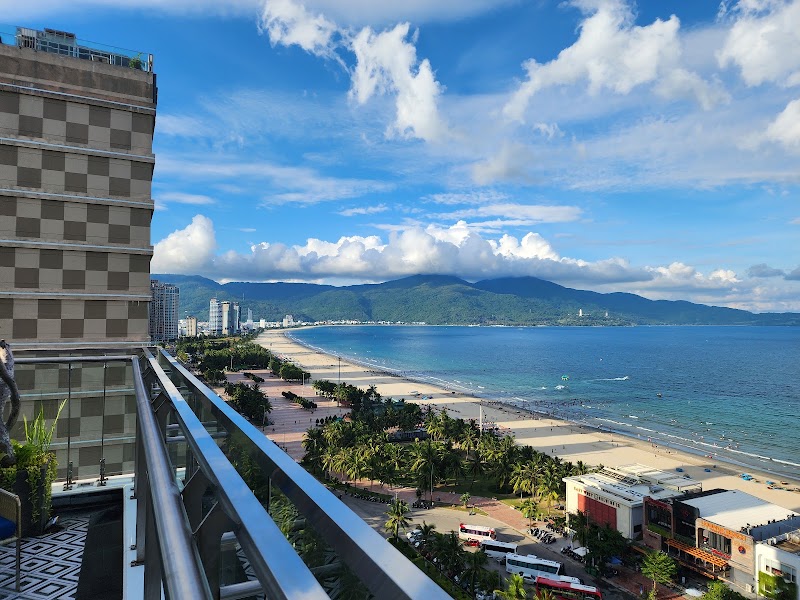 BlueSun Hotel - BlueSun Hotel, 230 Võ Nguyên Giáp, An Hải, Đà Nẵng 550000, Vietnam