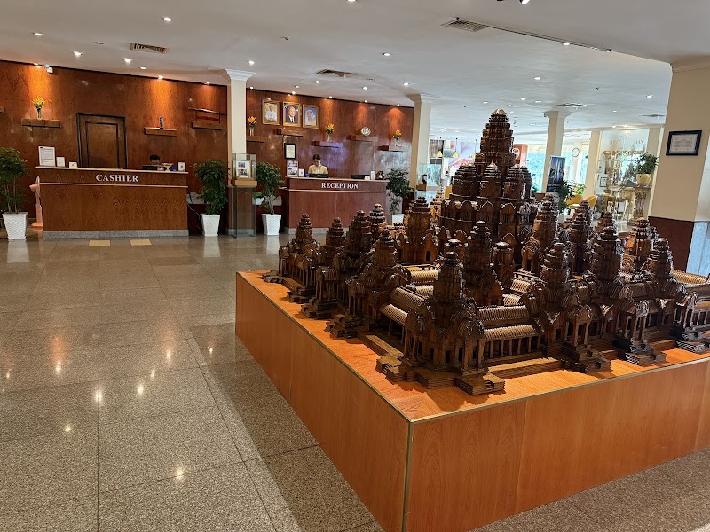 Hotel Cambodiana - Hotel Cambodiana, 313 Preah Sisowath Quay Phnom Penh, Phnom Penh 12206, Cambodia