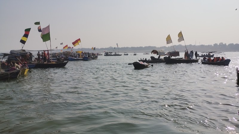 Triveni Sangam Maha Kumbh Snan Ghat - Triveni Sangam Maha Kumbh Snan Ghat CVGJ+XRX, Prayagraj, Uttar Pradesh 211006, India