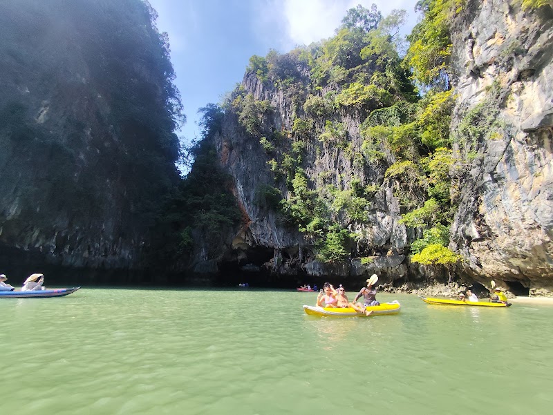 BJ Canoeing Tour - BJ Canoeing Tour, 8 37, Tambon Pa Klok, Amphoe Thalang, Chang Wat Phuket 83110, Thailand