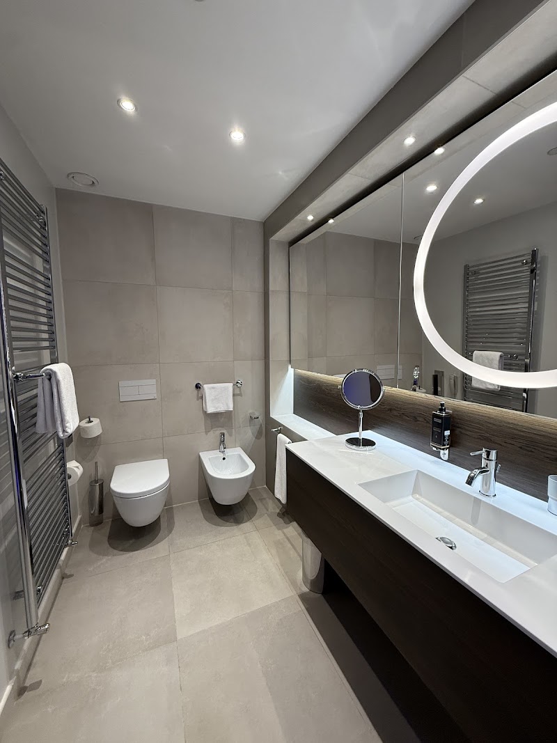 Mercure Almaty City Center - Mercure Almaty City Center Abylai Khan Ave 53, Almaty 050004, Kazakhstan