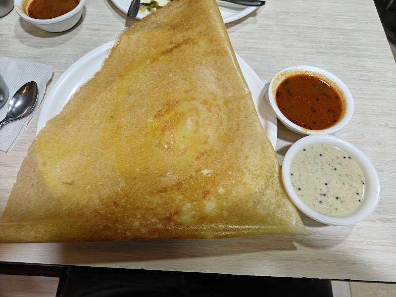 Shri Gurukrupa Veg Restaurant - Shri Gurukrupa Veg Restaurant Kondeshwar Bhuvan, 1, Tilak Rd, Sindhu Wadi, Ghatkopar East, Mumbai, Maharashtra 400077, India
