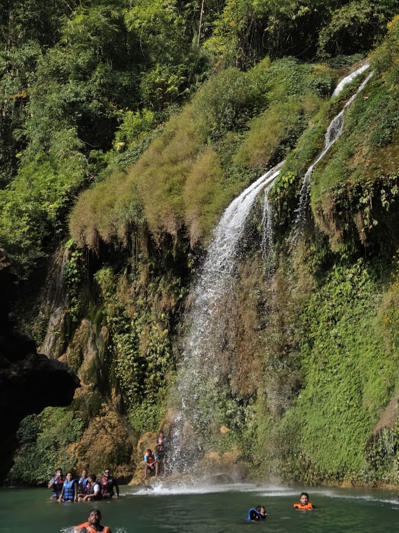 Chympe water falls - Chympe water falls 5CFW+6RG, Khaddum, Meghalaya 793210, India