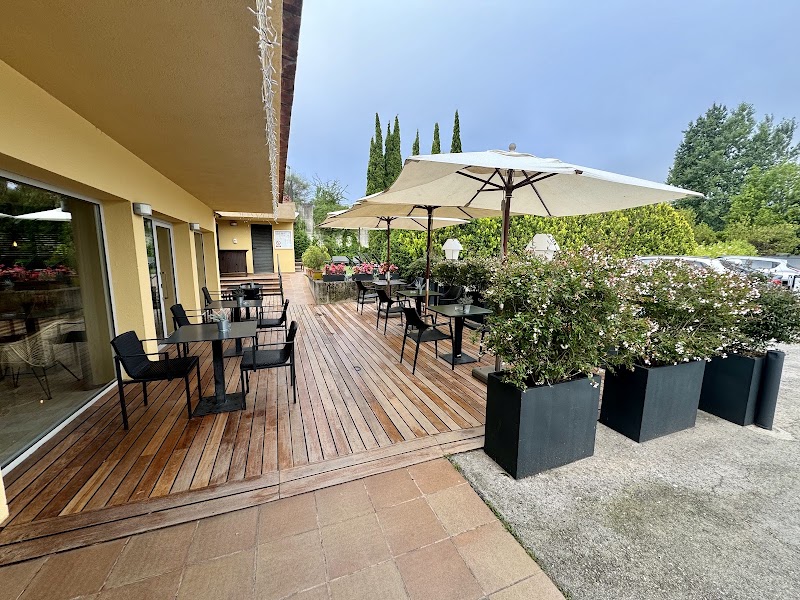 Restaurant Costabella - Restaurant Costabella Av. França-Sant Ponç, 61, 17007 Girona, Spain