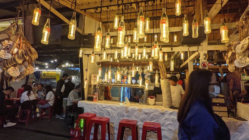 Dongdamen Night Market - Dongdamen Night Market No. 415號, Chongqing Rd, Minzhu Village, Hualien City, Hualien County, Taiwan 970
