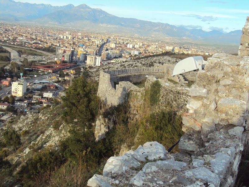 Кalaja e Shkodrёs - Кalaja e Shkodrёs, 2FWV+PWH, Rruga Rozafa, Shkodër, Albania