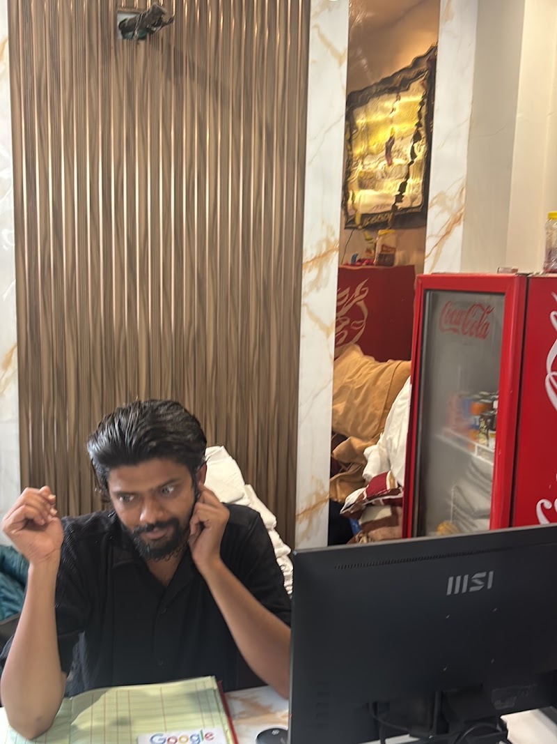 HOTEL HIRA PALACE - HOTEL HIRA PALACE 349, Suraj Nagar, Ujjain, Madhya Pradesh 456006, India