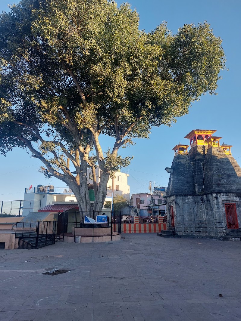 Maa Nanda Devi Mandir, Almora - Maa Nanda Devi Mandir, Almora HMX6+XC4, Unnamed Road, Dharanaula, Almora, Uttarakhand 263601, India