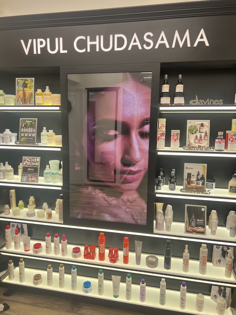 Vipul Chudasama Salon, Pali Hill Bandra - Vipul Chudasama Salon, Pali Hill Bandra, First Floor, Jasmin House, Pali Mala Rd, Pali Village, Bandra West, Mumbai, Maharashtra 400050, India