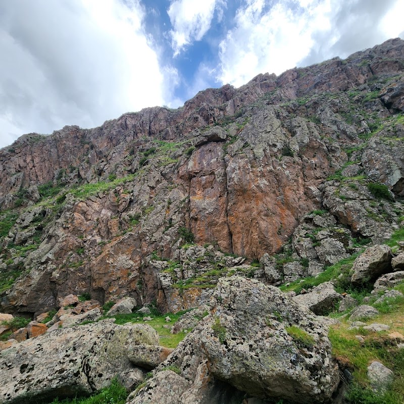 آبشار ورگه سران - آبشار ورگه سران, 5XMH+9Q, Vargehsarān, Ardabil Province, Iran