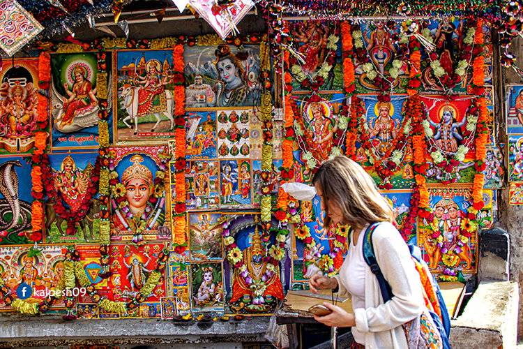 Manek Chowk Road - Manek Chowk Road, Manek Chowk Rd, Old City, Danapidth, Khadia, Ahmedabad, Gujarat 380001, India