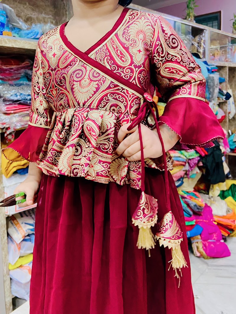 Vrinda boutique - Vrinda boutique, 70, Chaitanya Vihar Phase 1, Chaitanya Vihar, Vrindavan, Rajpur Khadar, Uttar Pradesh 281121, India
