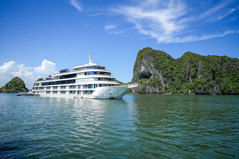 Ambassador Cruise Halong Bay - Ambassador Cruise Halong Bay Nhà ga - Cảng tàu khách quốc tế, Hạ Long, Bãi Cháy, Quảng Ninh 200000, Vietnam