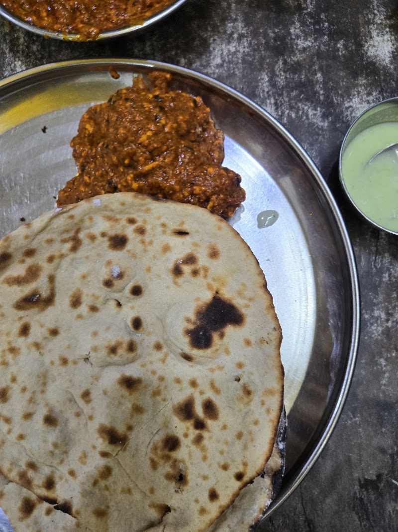Balle Balle Dhaba - Balle Balle Dhaba, Arpa Complex, CMD Chowk, opp. Nava Bharat Press, Bilaspur, Telipara, Chhattisgarh 495004, India