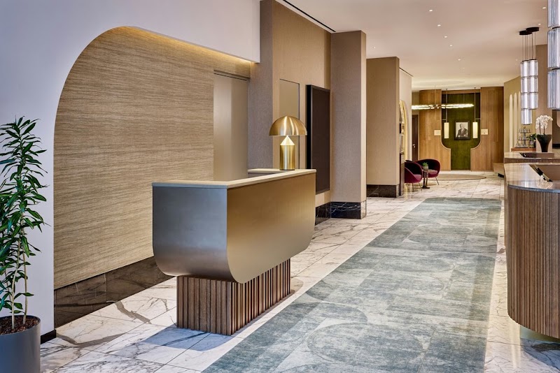 JW Marriott Hotel Frankfurt - JW Marriott Hotel Frankfurt, Thurn-und-Taxis-Platz 2, 60313 Frankfurt am Main, Germany